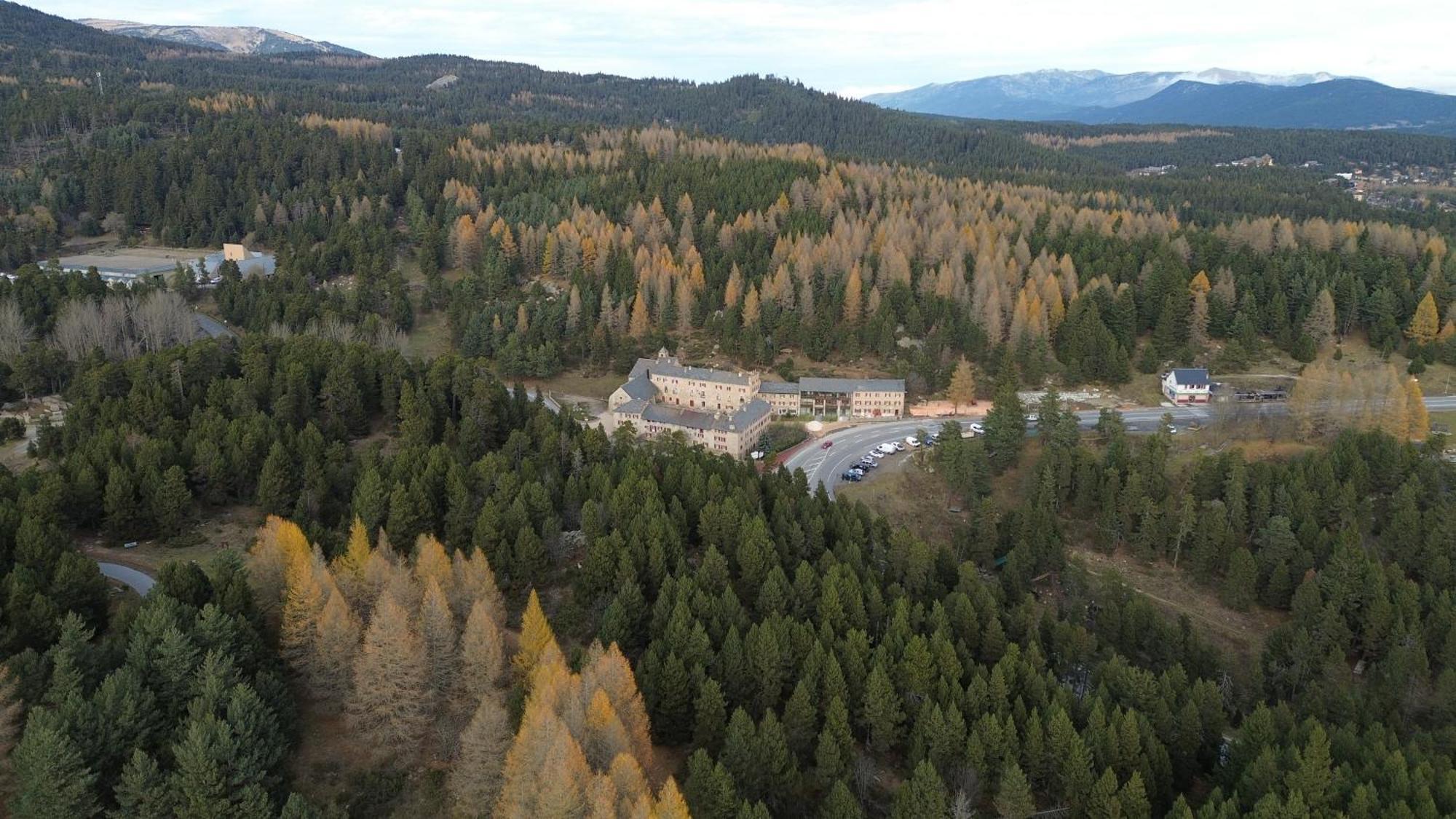 Grand Hotel L'Ermitage Font-Romeu-Odeillo-Via Esterno foto